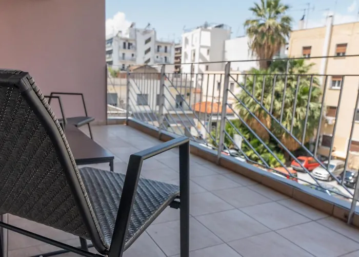 #t33 Chic 2br In The Centre Of *