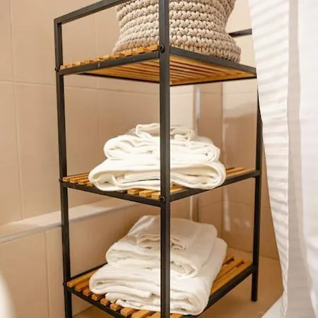 #t33 Chic 2br In The Centre Of Apartament *